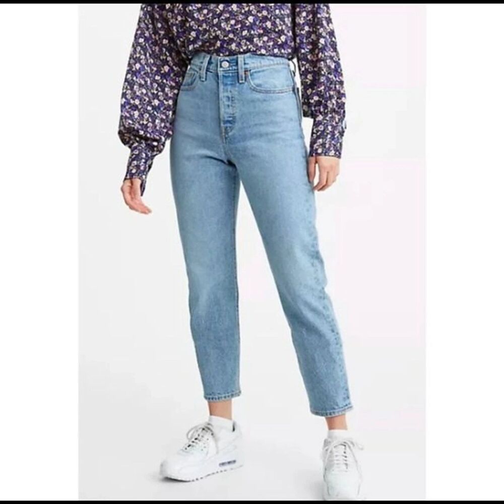 Levi's Premium Denim Wedgie Fit Ankle Blue Jeans Women's Size 26